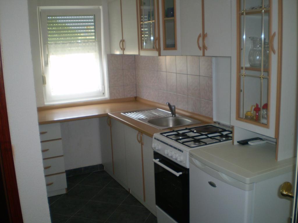 Apartmani Marija&Damir Vir Exteriör bild