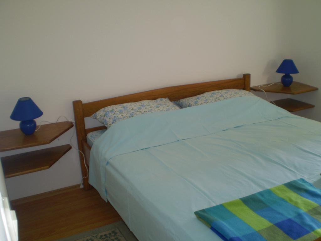 Apartmani Marija&Damir Vir Exteriör bild
