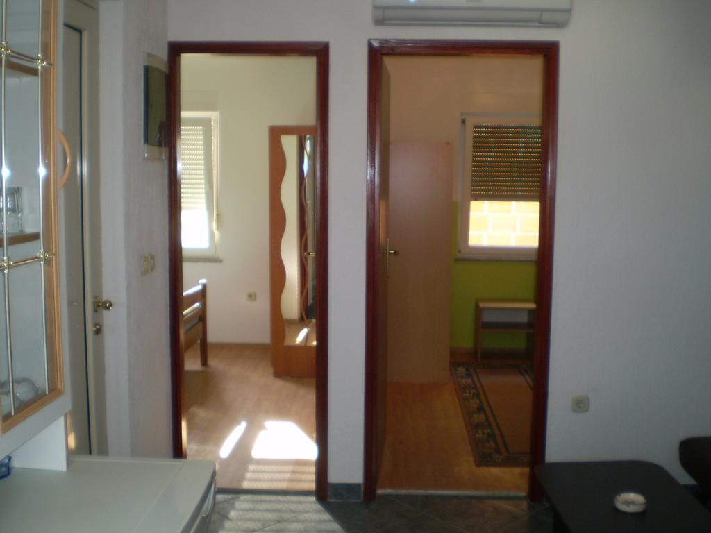 Apartmani Marija&Damir Vir Exteriör bild