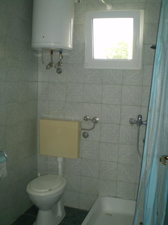 Apartmani Marija&Damir Vir Exteriör bild